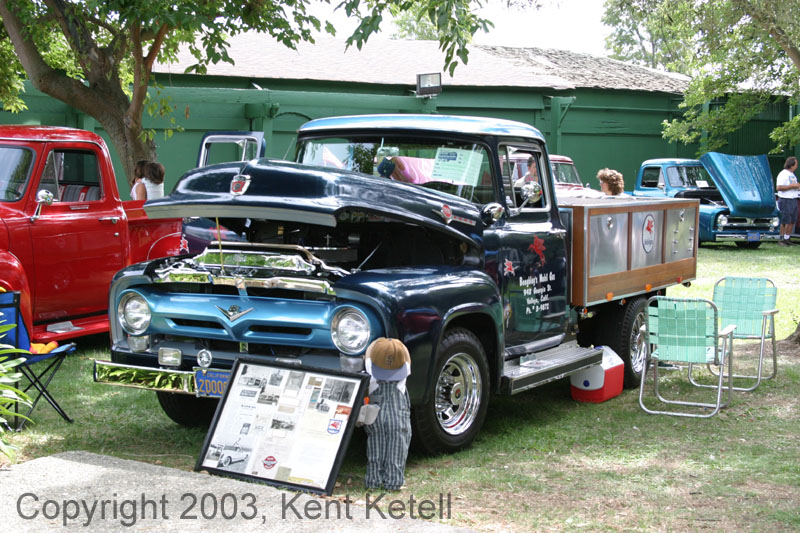 Trucks002